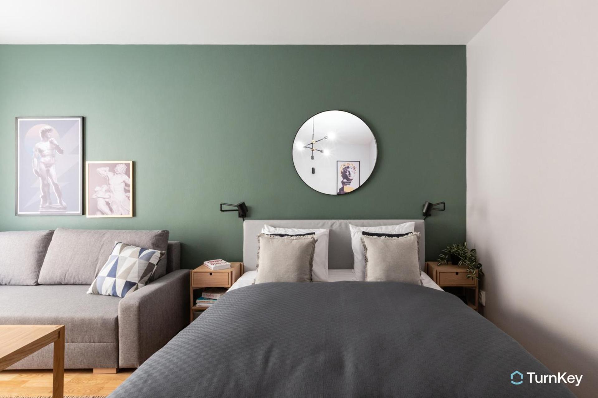 Turnkey I Angelo Roma Apartments Praag Buitenkant foto