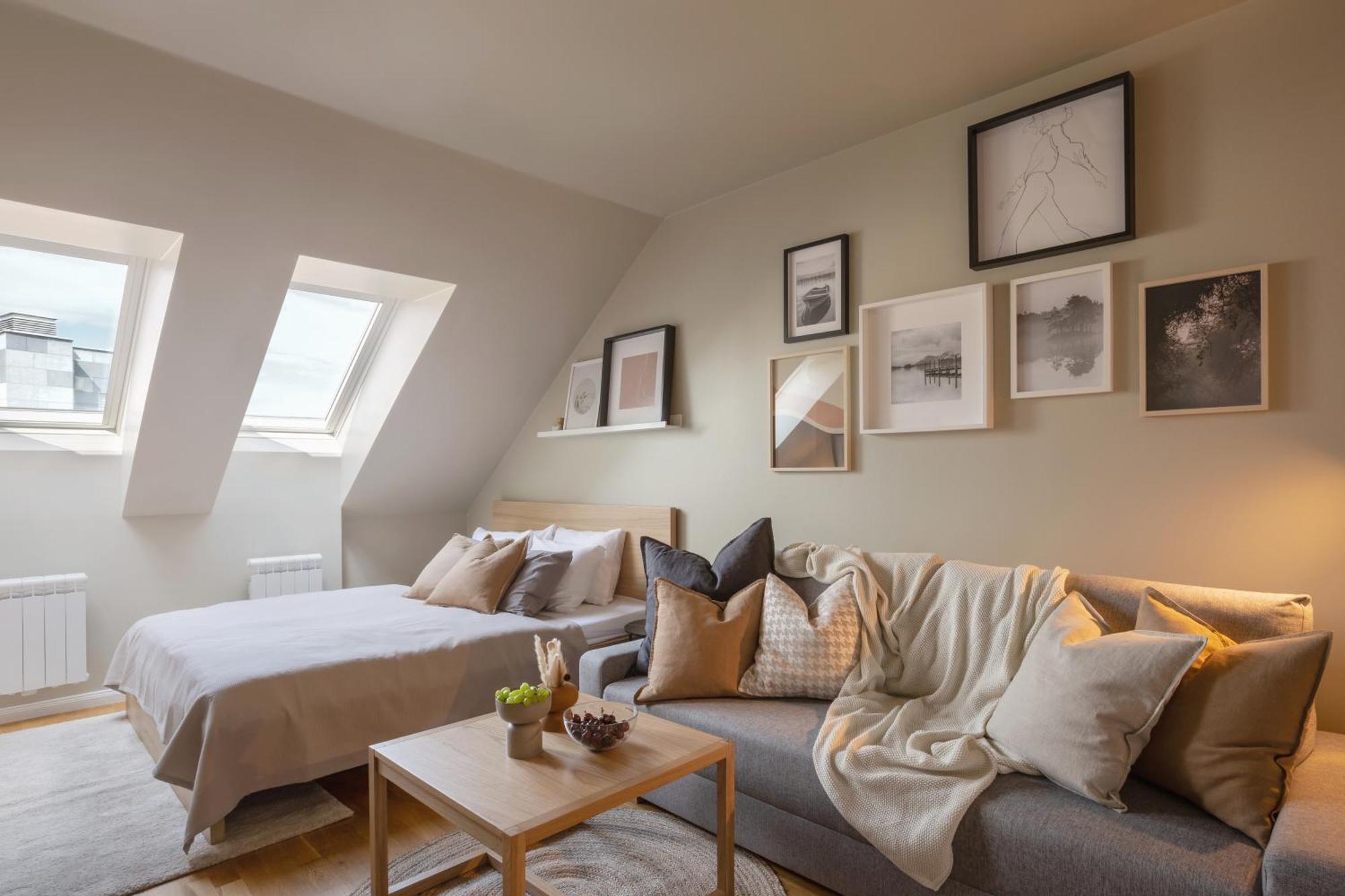 Turnkey I Angelo Roma Apartments Praag Buitenkant foto
